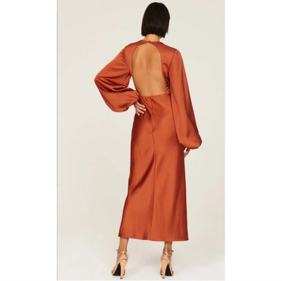 Significant Other Satin Open Back Balloon Sleeves Formal Evening Maxi Dress - Picture 3 of 11